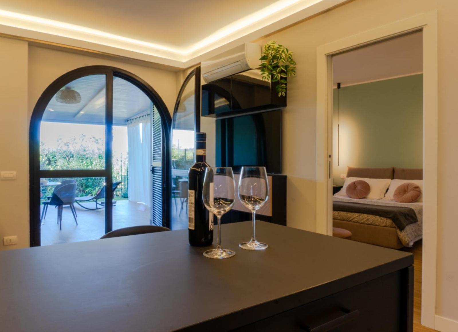 Holidays Homes Rome Golf Appartamenti Marco Simone Aeb Esterno foto